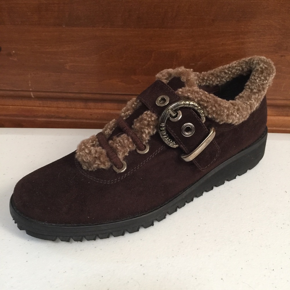 Stuart Weitzman Fur Lined Suede Shoe | Ankle Boot - Picture 16 of 16